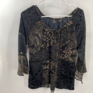 Quizz Again & Co blouse Size Small